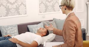 What is a hypnotherapist