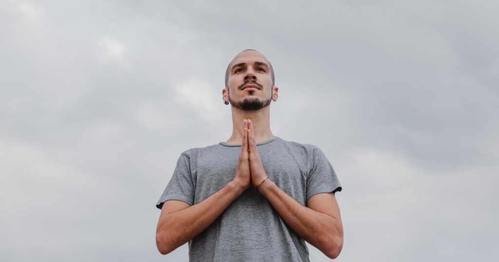 Steps to Pray Effectively During a Spiritual Attack